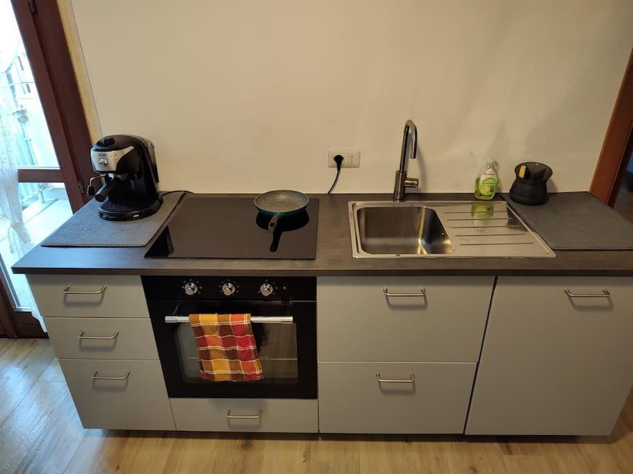 דירות סונדריו La Casa Del Birraio מראה חיצוני תמונה